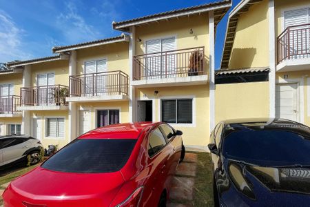 Casa de condomínio para alugar com 64m², 2 quartos e 2 vagasFachada Casa
