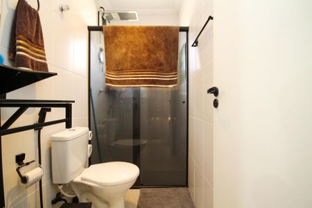 Casa de condomínio para alugar com 64m², 2 quartos e 2 vagasBanheiro