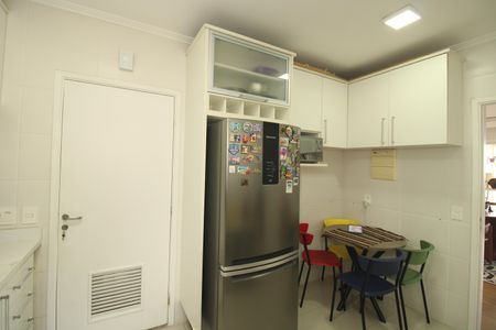 Apartamento à venda com 116m², 3 quartos e 3 vagasCozinha