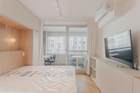 Quarto de kitnet/studio para alugar com 1 quarto, 30m² em Pinheiros, São Paulo