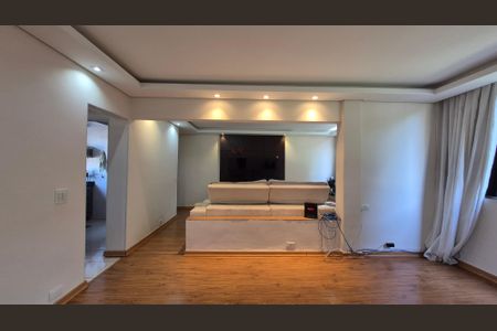 Apartamento à venda com 71m², 2 quartos e 2 vagasSala 