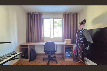 Apartamento à venda com 71m², 2 quartos e 2 vagasQuarto 2