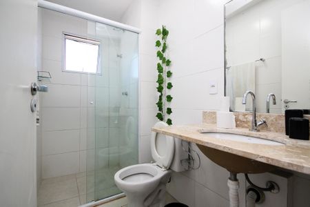 Apartamento para alugar com 54m², 2 quartos e 1 vaga Apartamento para alugar com 54m², 2 quartos e 1 vagaBanheiro