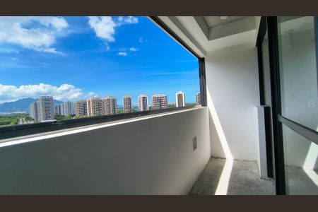 Varanda  de apartamento à venda com 3 quartos, 65m² em Barra da Tijuca, Rio de Janeiro