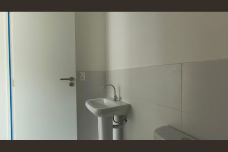 Apartamento à venda com 65m², 3 quartos e 2 vagas Apartamento à venda com 65m², 3 quartos e 2 vagasBanheiro da Suíte