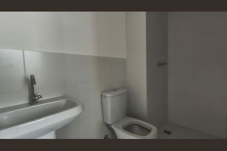 Apartamento à venda com 65m², 3 quartos e 2 vagas Apartamento à venda com 65m², 3 quartos e 2 vagasBanheiro da Suíte