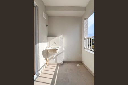 Apartamento para alugar com 42m², 2 quartos e sem vaga Apartamento para alugar com 42m², 2 quartos e sem vagaÁrea de Serviço