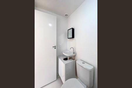 Apartamento para alugar com 42m², 2 quartos e sem vaga Apartamento para alugar com 42m², 2 quartos e sem vagaBanheiro