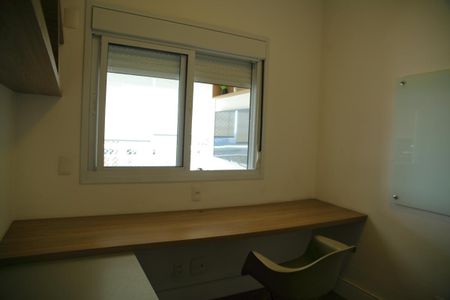 Apartamento para alugar com 94m², 3 quartos e 2 vagasQuarto 3/ Escritório 