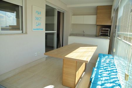 Apartamento para alugar com 94m², 3 quartos e 2 vagasVaranda da Sala 