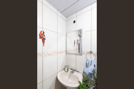 Casa para alugar com 180m², 3 quartos e 2 vagas Casa para alugar com 180m², 3 quartos e 2 vagasBanheiro Social
