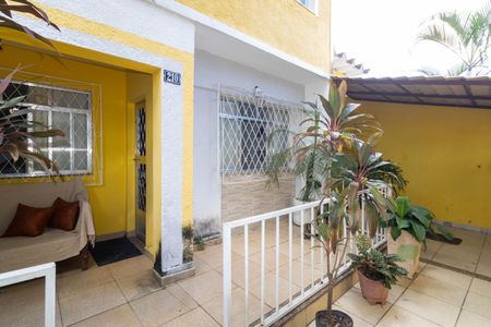 Casa para alugar com 180m², 3 quartos e 2 vagas Casa para alugar com 180m², 3 quartos e 2 vagasÁrea externa