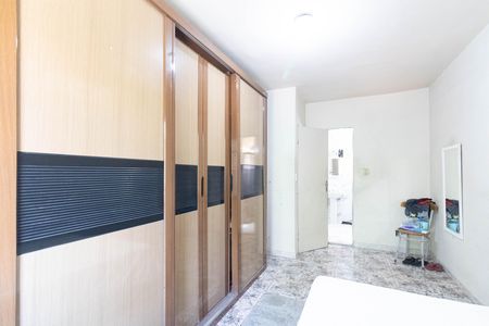 Casa para alugar com 180m², 3 quartos e 2 vagas Casa para alugar com 180m², 3 quartos e 2 vagasQuarto 2