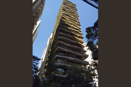 Apartamento à venda com 269m², 4 quartos e 4 vagasFachada