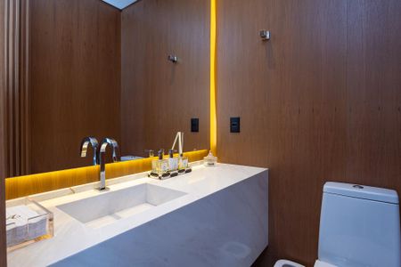 Apartamento à venda com 269m², 4 quartos e 4 vagasLavabo