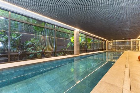 Apartamento à venda com 269m², 4 quartos e 4 vagasÁrea comum - Piscina