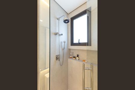 Apartamento à venda com 269m², 4 quartos e 4 vagasBanheiro da Suíte 2