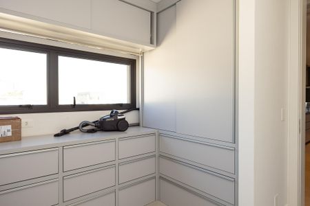 Apartamento à venda com 269m², 4 quartos e 4 vagasÁrea de Serviço