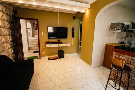 Sala de apartamento para alugar com 1 quarto, 65m² em Guilhermina, Praia Grande