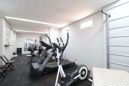 Apartamento para alugar com 134m², 4 quartos e 3 vagasÁrea comum - Academia