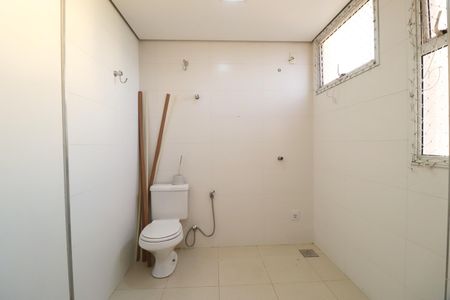 Apartamento para alugar com 134m², 4 quartos e 3 vagasBanheiro de serviço