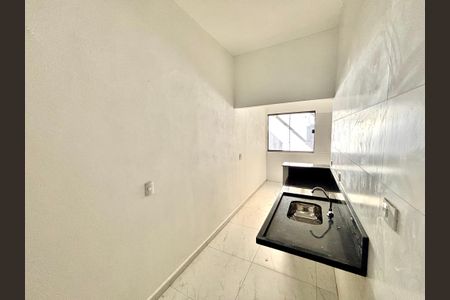 Apartamento para alugar com 75m², 2 quartos e sem vagaCozinha