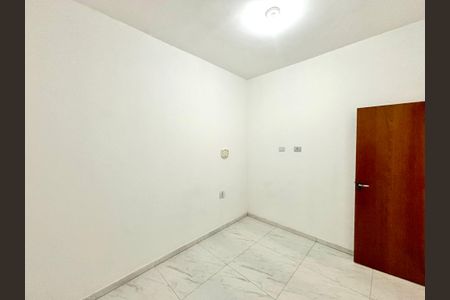 Apartamento para alugar com 75m², 2 quartos e sem vagaQuarto 2