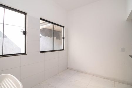 Casa para alugar com 70m², 2 quartos e sem vagaÁrea de Serviço
