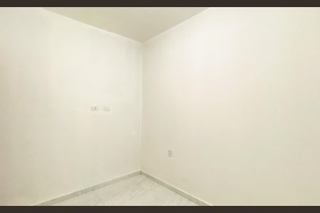 Quarto 1 de casa para alugar com 2 quartos, 70m² em Vila Marieta, São Paulo