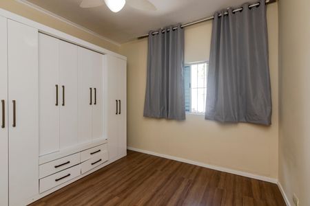 Casa à venda com 190m², 4 quartos e 2 vagasSuíte