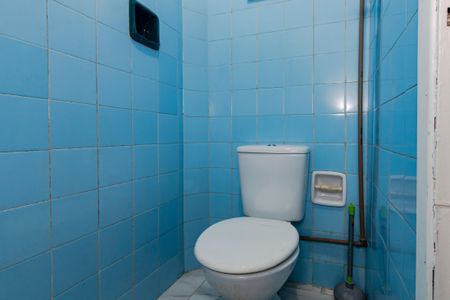 Casa à venda com 190m², 4 quartos e 2 vagasBanheiro de Serviço