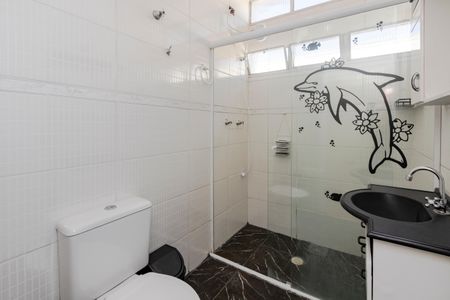 Casa à venda com 190m², 4 quartos e 2 vagasBanheiro