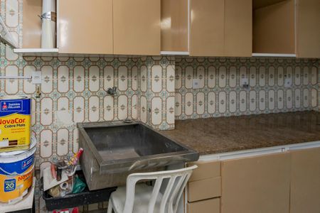 Casa à venda com 190m², 4 quartos e 2 vagasLavanderia