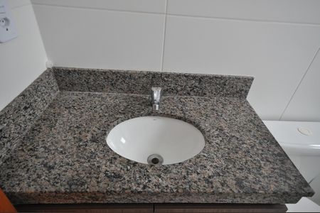 Apartamento para alugar com 43m², 2 quartos e sem vagaBanheiro