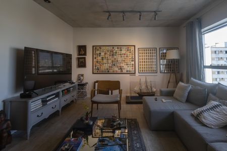 Apartamento à venda com 75m², 1 quarto e 2 vagasSala