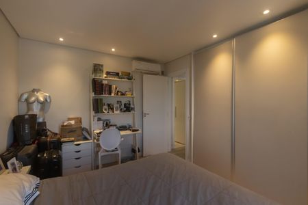 Apartamento à venda com 75m², 1 quarto e 2 vagasQuarto