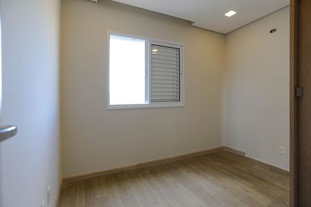 Apartamento para alugar com 114m², 3 quartos e 2 vagasQuarto 2