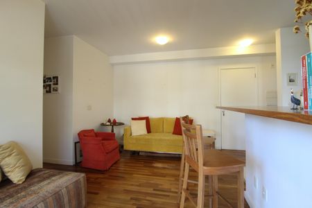 Apartamento para alugar com 76m², 2 quartos e 1 vagaSala