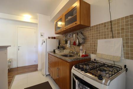 Apartamento para alugar com 76m², 2 quartos e 1 vagaCozinha e Área de Serviço