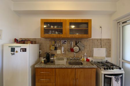 Apartamento para alugar com 76m², 2 quartos e 1 vagaCozinha e Área de Serviço
