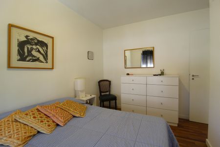 Apartamento para alugar com 76m², 2 quartos e 1 vagaQuarto 2
