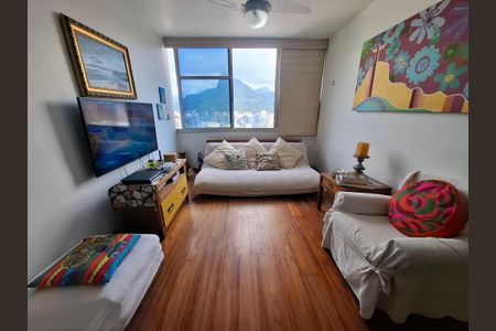 Apartamento à venda com 94m², 3 quartos e 1 vagaSala