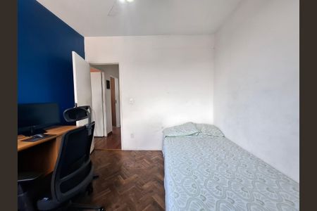 Apartamento à venda com 94m², 3 quartos e 1 vagaQuarto 2