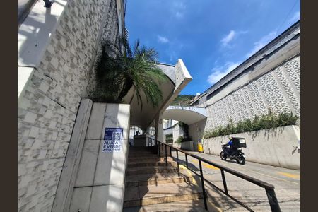 Apartamento à venda com 94m², 3 quartos e 1 vagaFachada 