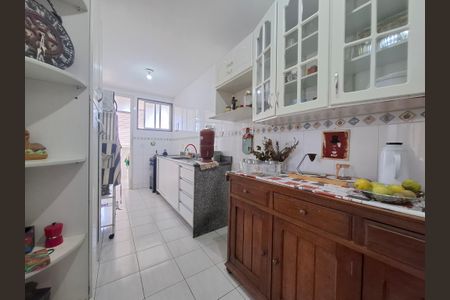 Apartamento à venda com 94m², 3 quartos e 1 vagaCozinha 