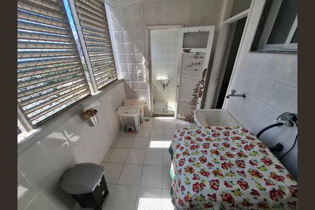 Apartamento à venda com 94m², 3 quartos e 1 vagaÁrea de serviço 