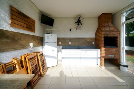 Apartamento à venda com 44m², 2 quartos e 1 vagaChurrasqueira 02