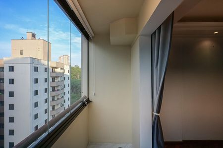 Varanda de apartamento para alugar com 3 quartos, 60m² em Panamby, São Paulo