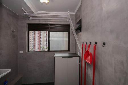 Apartamento para alugar com 60m², 3 quartos e 1 vagaÁrea de Serviço 