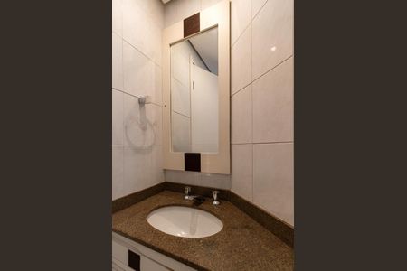 Apartamento para alugar com 135m², 3 quartos e 3 vagasBanheiro